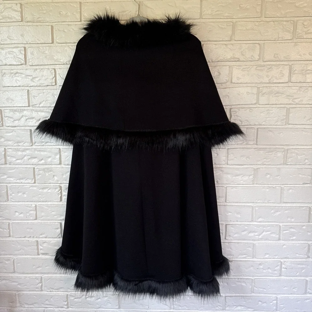 Soft Surroundings Women's Black Kamaria Wrap Faux‎ Fur Trim Size 12